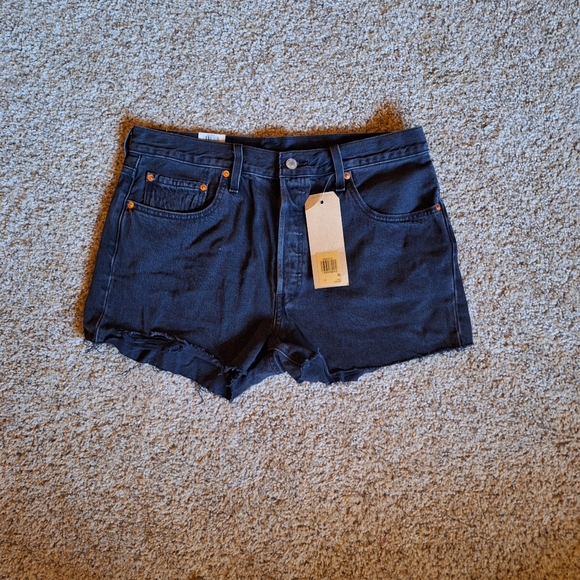 Levi's 501 High Rise Black Short NWT Sz 32 - Picture 2 of 9
